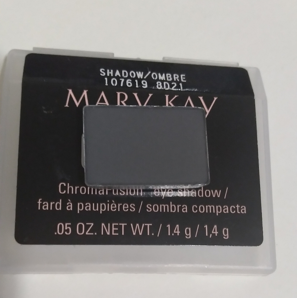 Eye shadow